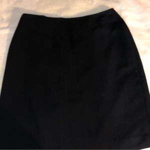 Like new Worthington black skirt
